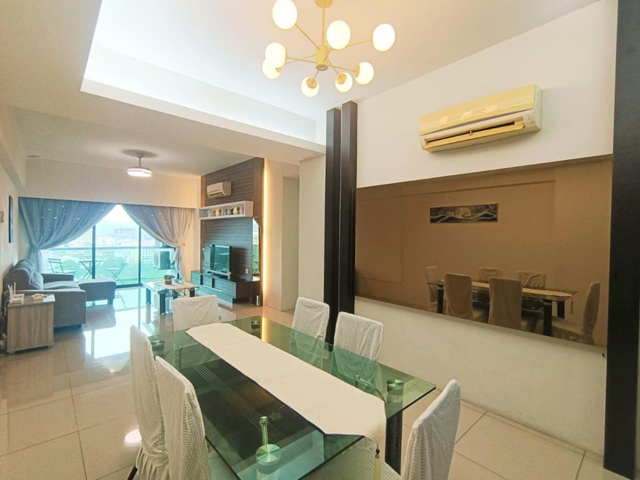 K. Riverfront Apartment Ипох Экстерьер фото
